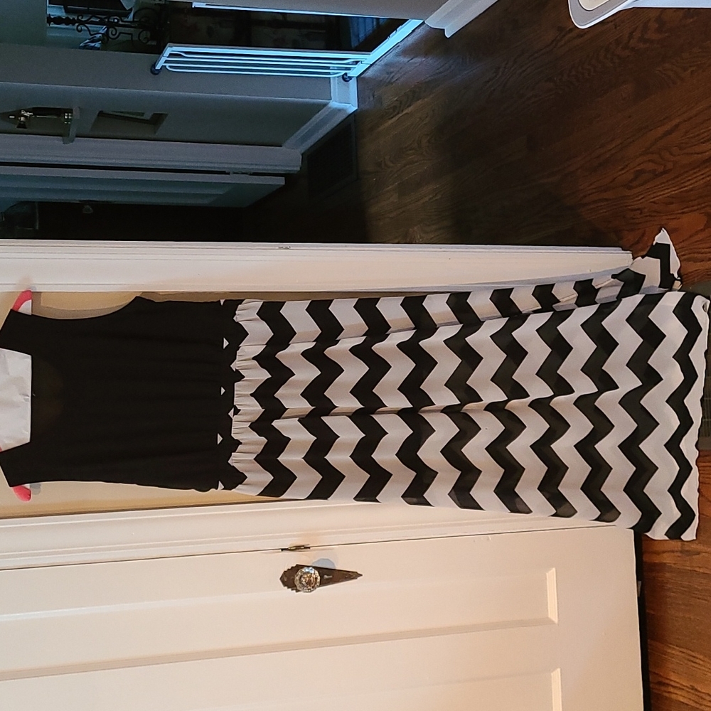 Black and White Chevron Maxi Dress